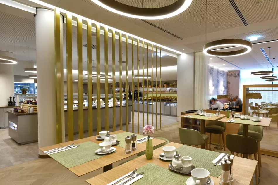 Mövenpick Hotel Stuttgart Messe & Congress am Flughafen, Stuttgart