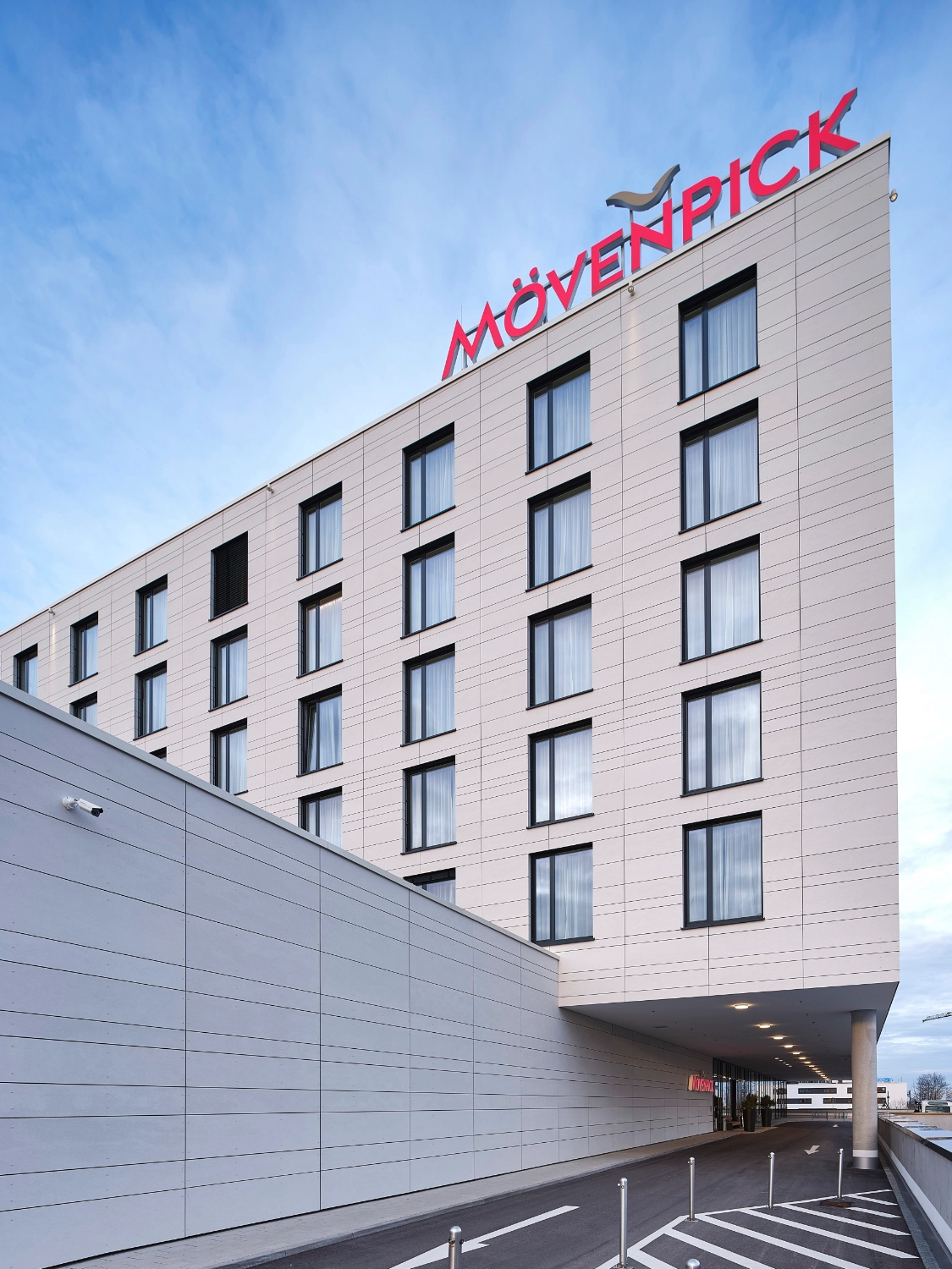 Mövenpick Hotel Stuttgart Messe & Congress am Flughafen, Stuttgart